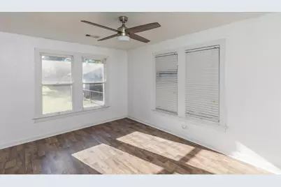 6438 Washington Street, Groves, TX 77619 - Photo 17