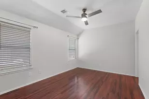 13510 Bright View Ln, Houston, TX 77034 - Photo 9