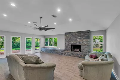 8902 Theysen Drive, Houston, TX 77080 - Photo 31