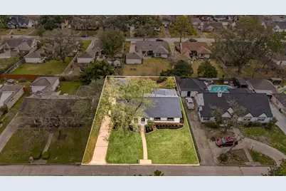 9703 Moorberry Lane, Houston, TX 77080 - Photo 47