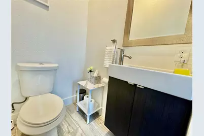 1914 Blodgett Street #C, Houston, TX 77004 - Photo 13