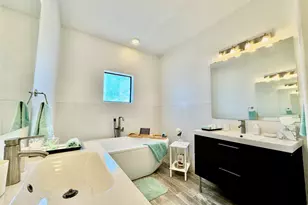 1914 Blodgett St, Houston, TX 77004 - Photo 33