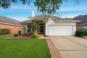 1614 Roaring Springs Ln, Pasadena, TX 77586 - Photo 1