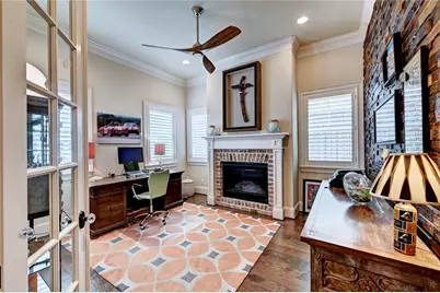 188 McGoey Circle, Shenandoah, TX 77384 - Photo 7