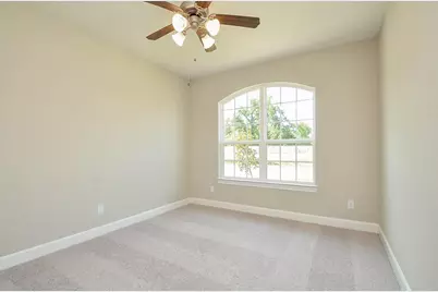 4711 Hollow Tree Drive, Sugar Land, TX 77479 - Photo 7