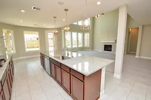 4711 Hollow Tree Dr, Sugar Land, TX 77479 - Photo 11