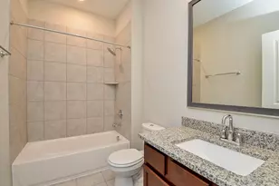 4711 Hollow Tree Dr, Sugar Land, TX 77479 - Photo 25