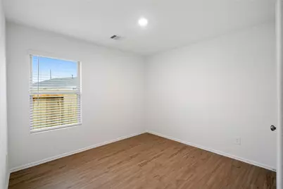 104 Pine Bend Court, Magnolia, TX 77354 - Photo 17