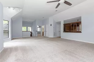 131 Trace Creek Dr, The Woodlands, TX 77381 - Photo 7