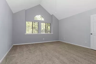 131 Trace Creek Drive, The Woodlands, TX 77381 - Photo 15