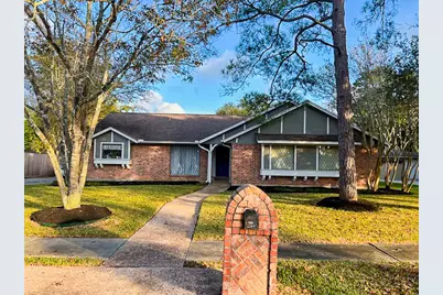 1203 Middlecreek Street, Friendswood, TX 77546 - Photo 3