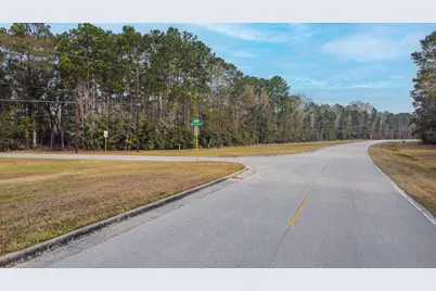 235 Lake Commons Court, Huffman, TX 77336 - Photo 19