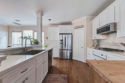 315 W Drew Street, Houston, TX 77006 - Photo 11