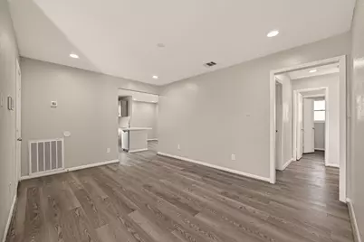 7918 Battleoak Drive, Houston, TX 77040 - Photo 13