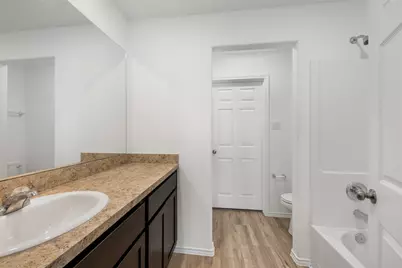 14538 Broadbury Pond Road, Houston, TX 77583 - Photo 13