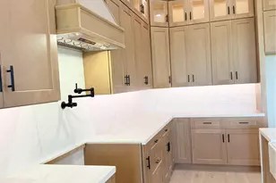 826 Angus Trail, Angleton, TX 77515 - Photo 5