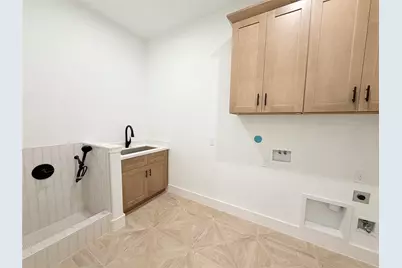 826 Angus Trail, Angleton, TX 77515 - Photo 11