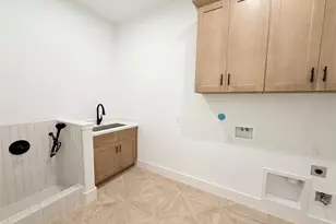 826 Angus Trail, Angleton, TX 77515 - Photo 11