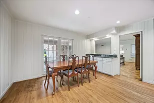 5744 Shady River Dr, Houston, TX 77057 - Photo 9
