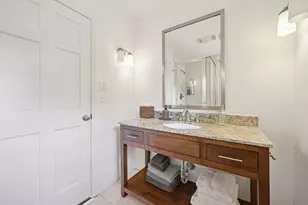 5744 Shady River Dr, Houston, TX 77057 - Photo 25