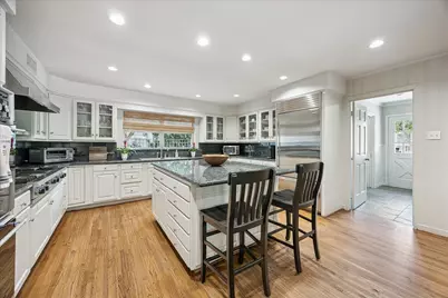 5744 Shady River Drive, Houston, TX 77057 - Photo 7