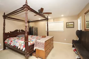 9810 Sugar Tree Ct, Houston, TX 77070 - Photo 13