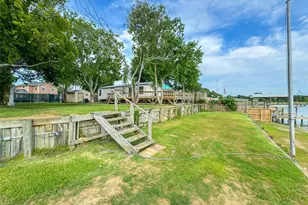 3014 Bay Oaks Harbor Dr, Baytown, TX 77523 - Photo 25