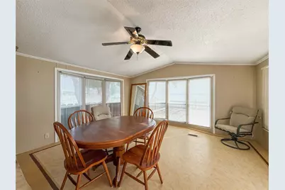 3014 Bay Oaks Harbor Drive, Baytown, TX 77523 - Photo 9