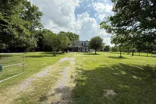 8380 Shady Ln, Bryan, TX 77808 - Photo 25