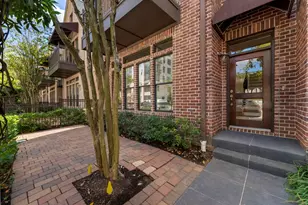 14 Riva Row, The Woodlands, TX 77380 - Photo 3