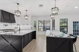 8472 Grand Lake Estates Dr, Montgomery, TX 77316 - Photo 15