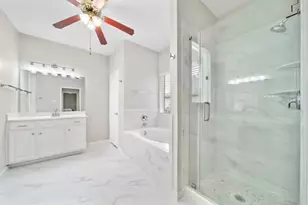 211 Mossey Oak Dr, Baytown, TX 77520 - Photo 7