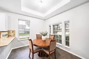 211 Mossey Oak Dr, Baytown, TX 77520 - Photo 5