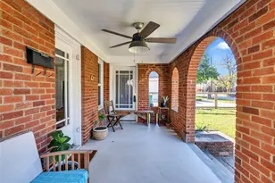 1625 Wesley St, Houston, TX 77023 - Photo 3