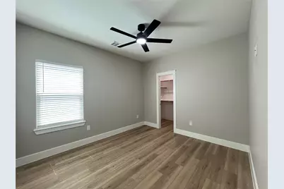 8006 Cora Street, Houston, TX 77088 - Photo 17