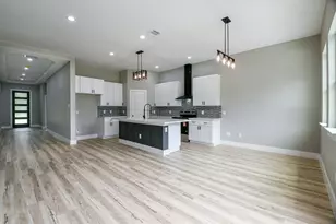 714 Autumn Ln, Livingston, TX 77351 - Photo 17
