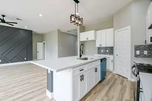 714 Autumn Ln, Livingston, TX 77351 - Photo 15