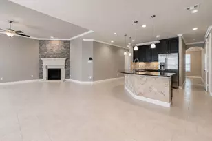 5303 Mesquite Willow Ln, Rosharon, TX 77583 - Photo 13