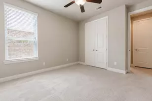 5303 Mesquite Willow Ln, Rosharon, TX 77583 - Photo 11