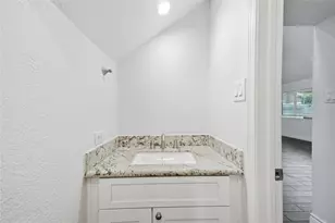 2017 Eastwind Dr, Deer Park, TX 77536 - Photo 19