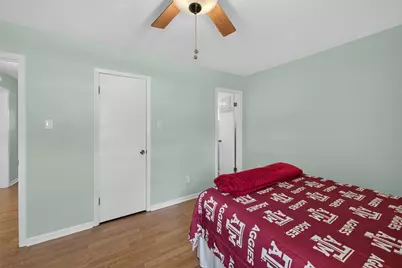 1320 W Palm Drive, Winnie, TX 77665 - Photo 19