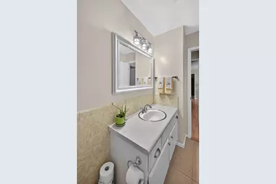1320 W Palm Drive, Winnie, TX 77665 - Photo 17