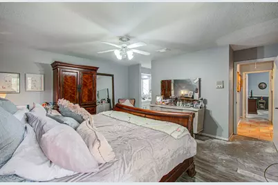 338 Banyan Street, Lake Jackson, TX 77566 - Photo 19