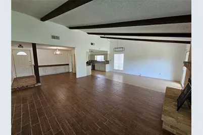 221 Palm Aire Drive, Friendswood, TX 77546 - Photo 9