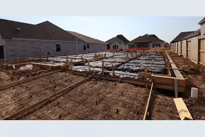 11927 Greenwood Drive, Mont Belvieu, TX 77523 - Photo 15