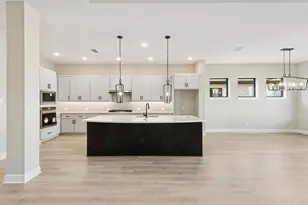 11927 Greenwood Dr, Baytown, TX 77523 - Photo 19