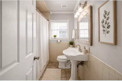 605 Kelley Street, Houston, TX 77009 - Photo 9