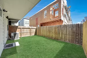 3010 Jensen Springs Ln, Houston, TX 77026 - Photo 41