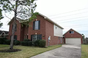 501 Cedar Prairie Dr, League City, TX 77573 - Photo 1