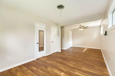 122 N Ringgold Street, West Columbia, TX 77486 - Photo 25